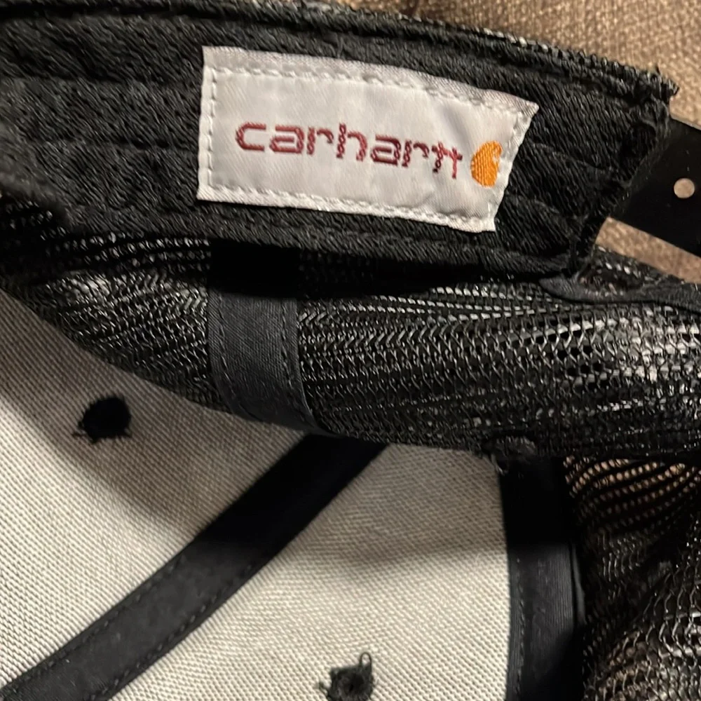 Carhartt mend's Black Mesh Trucker Hat - Picture 4 of 4